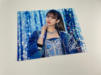 芹澤優直筆サイン入り写真当選書付