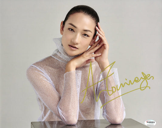 Ai Tominaga 冨永愛 直筆サイン入りセクシー写真認証COA付