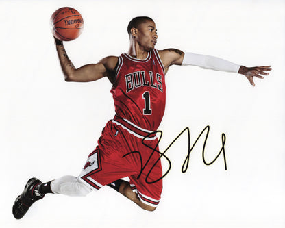 Derrick Rose デリック・ローズ 直筆サイン入り写真認証COA付