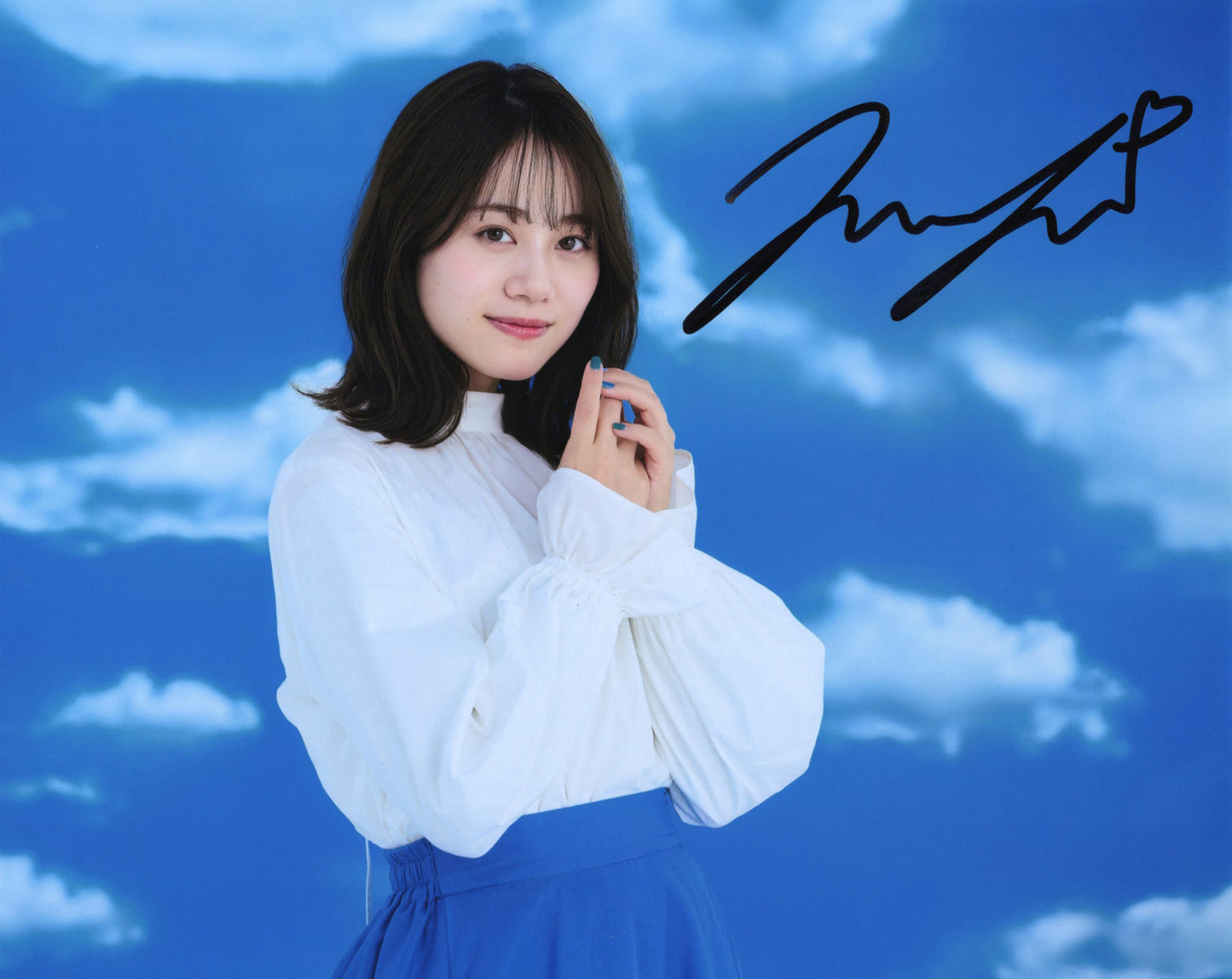 伊藤美来直筆サイン入り写真当選書付