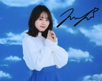 伊藤美来直筆サイン入り写真当選書付