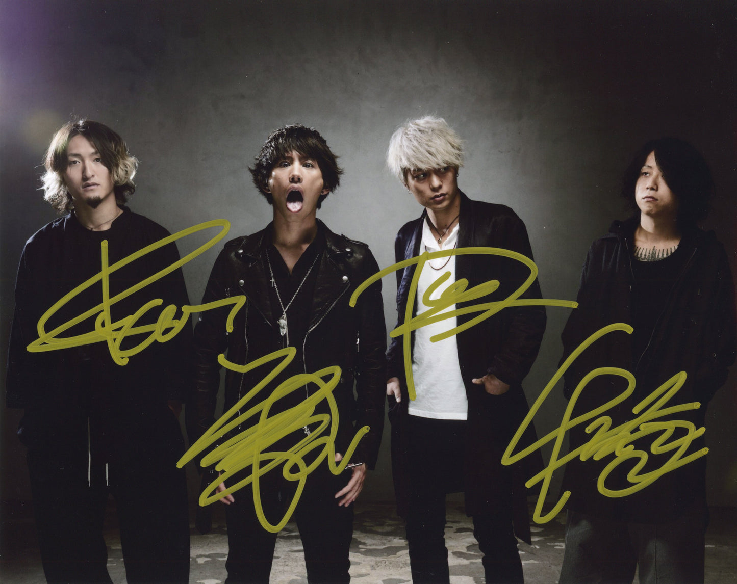 ONE OK ROCK直筆サイン入り写真当選書付