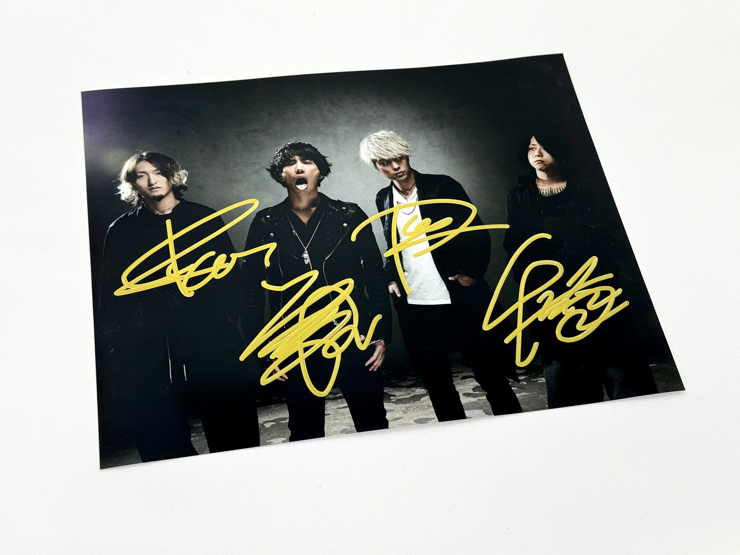 ONE OK ROCK直筆サイン入り写真当選書付