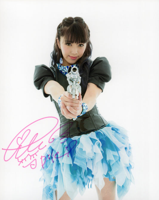 Pile堀絵梨子直筆サイン入り写真当選書付