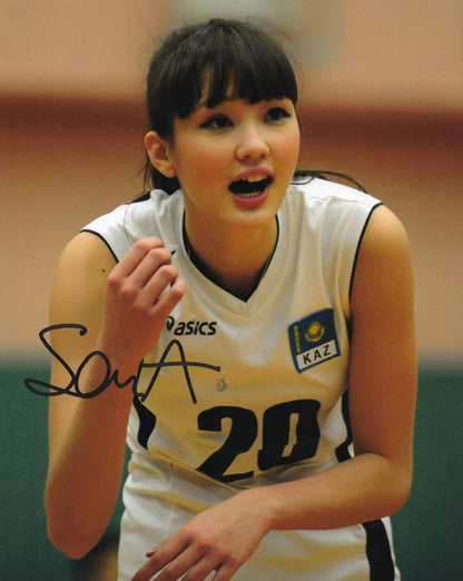 Sabina Altynbekova サビーナ・アルティンベコワ 直筆サイン入り写真認証COA付