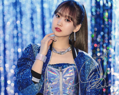 芹澤優直筆サイン入り写真当選書付